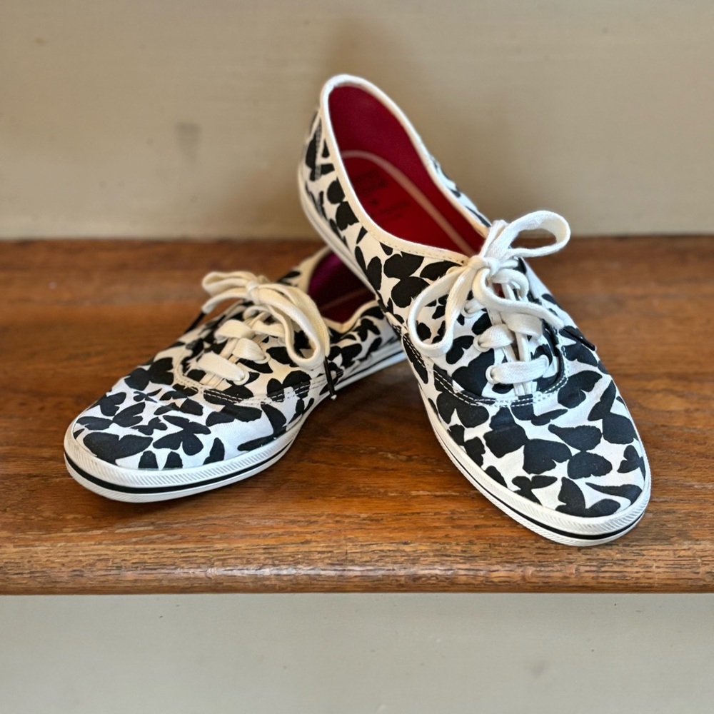 Women's Black and White butterfly keds